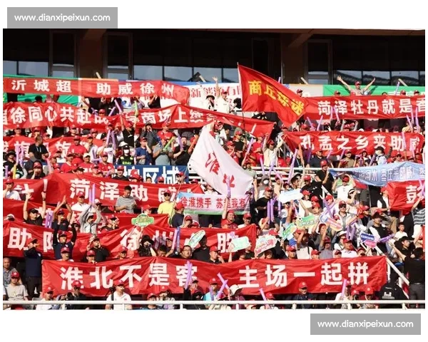 散装江苏齐合唱 一声 “苏超” 暖山河