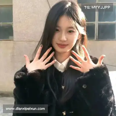 何鹰辉